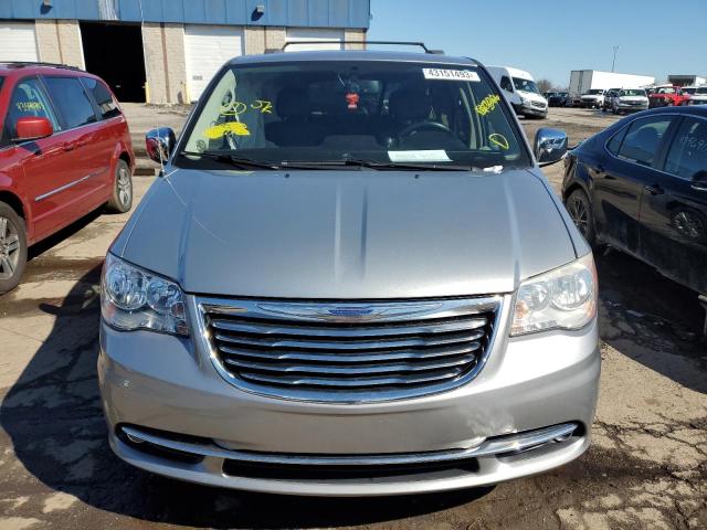 2C4RC1CG7FR514231 - 2015 CHRYSLER TOWN & COU TOURING L WHITE photo 5