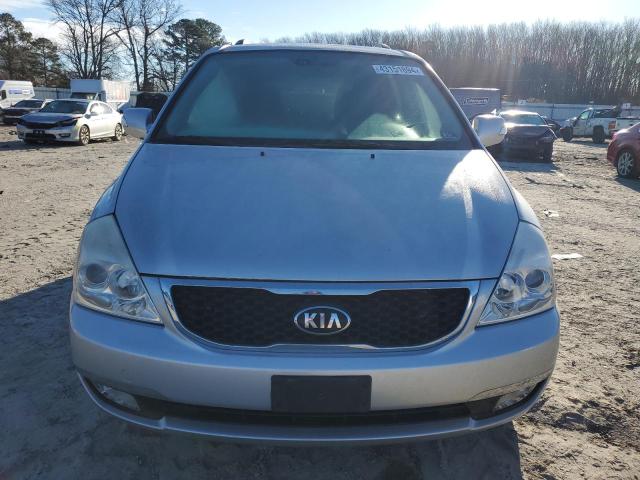 KNDMH4C72E6568829 - 2014 KIA SEDONA EX SILVER photo 5