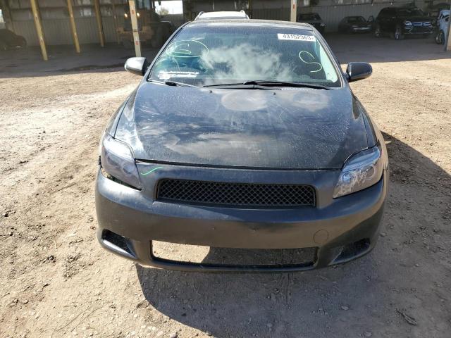 JTKDE177950049323 - 2005 TOYOTA SCION TC შავი ფოტო 5