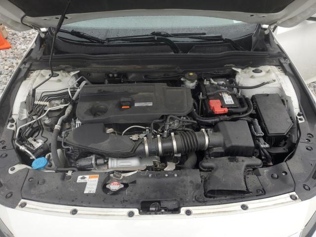 1HGCV2F56JA039797 - 2018 HONDA ACCORD EXL WHITE photo 11