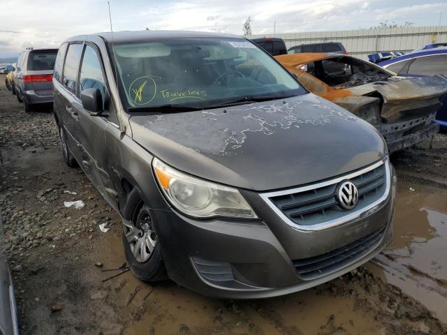 2V4RW4D15AR323196 - 2010 VOLKSWAGEN ROUTAN S ნაცრისფერი ფოტო 4
