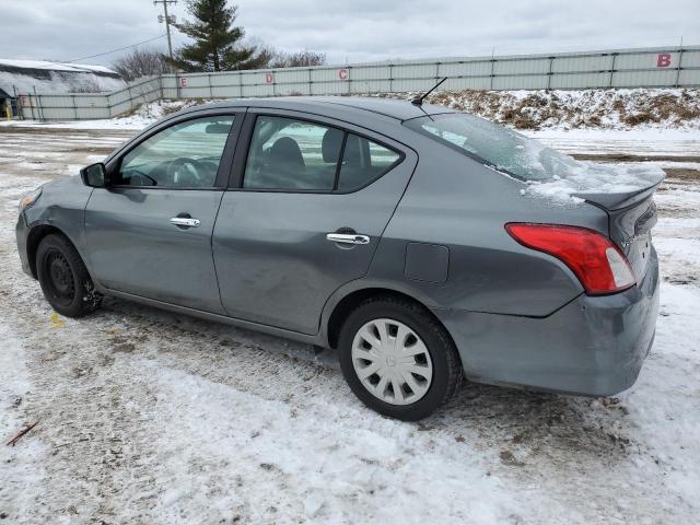 3N1CN7APXGL840788 - 2016 NISSAN VERSA S GRAY photo 2