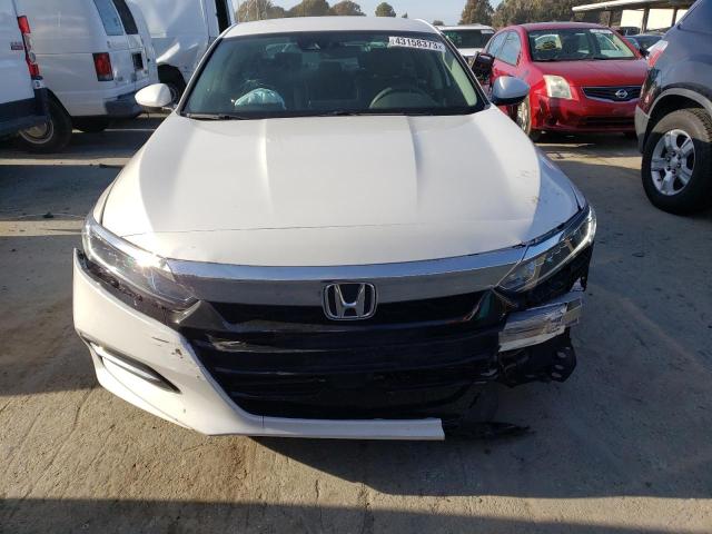 1HGCV3F11KA009496 - 2019 HONDA ACCORD HYBRID WHITE photo 5