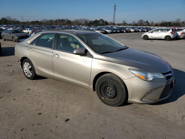 4T4BF1FK2FR497853 - 2015 TOYOTA CAMRY LE SILVER photo 4