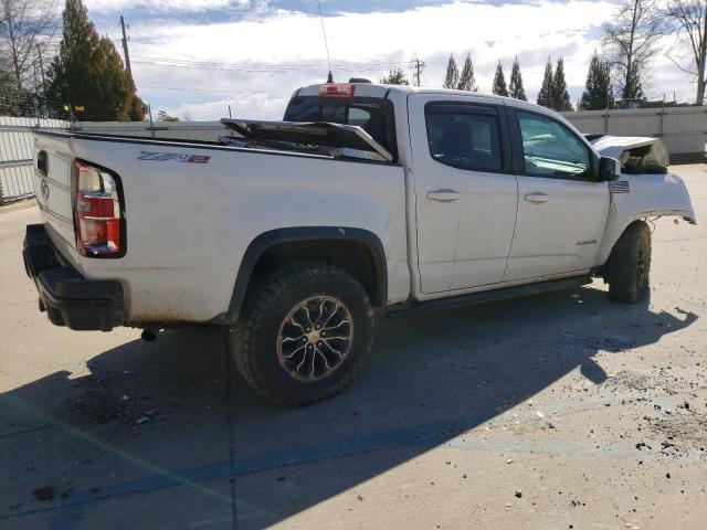 1GCGTEEN1J1130419 - 2018 CHEVROLET COLORADO ZR2 WHITE photo 3