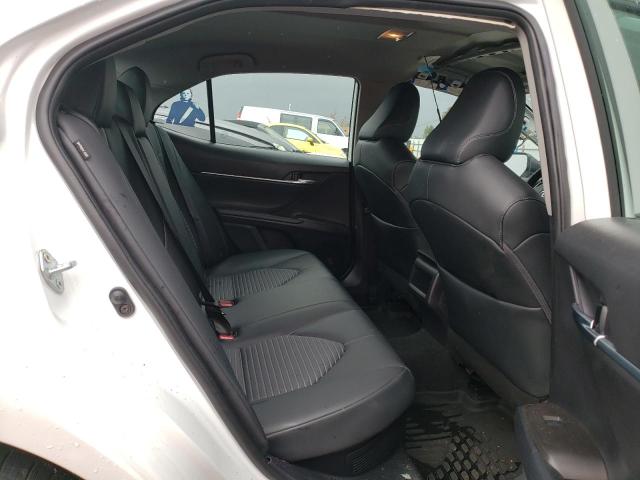 4T1G31AK8PU047075 - 2023 TOYOTA CAMRY SE NIGHT SHADE WHITE photo 10