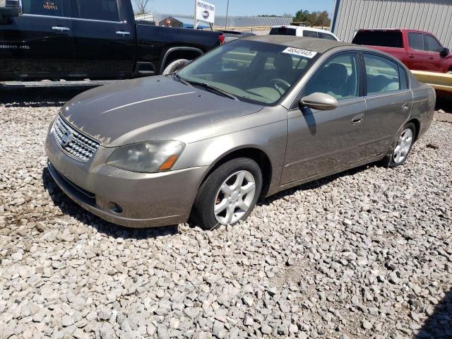 1N4AL11D25C210369 - 2005 NISSAN ALTIMA S GOLD photo 2