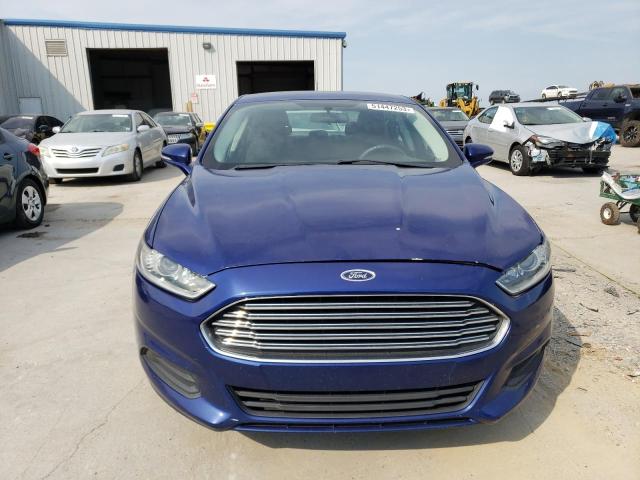 3FA6P0H76GR394353 - 2016 FORD FUSION SE BLUE photo 5