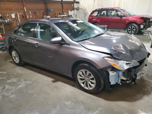 4T4BF1FK5FR516282 - 2015 TOYOTA CAMRY LE GRAY photo 4