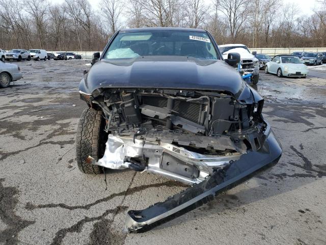 1C6RR7LG4HS641335 - 2017 RAM 1500 SLT BLACK photo 5