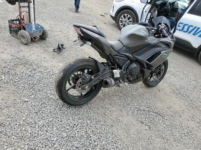 ML5EXER16RDAB1822 - 2024 KAWASAKI EX650 R GRAY photo 4