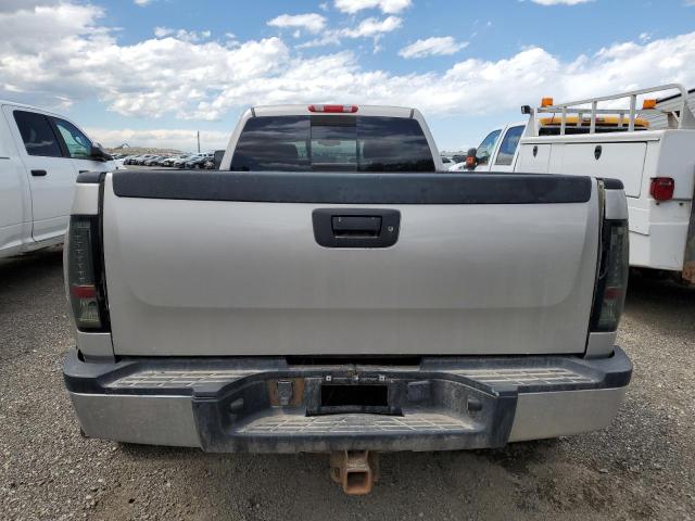 1GCJK33618F215234 - 2008 CHEVROLET SILVERADO K3500 GRAY photo 6