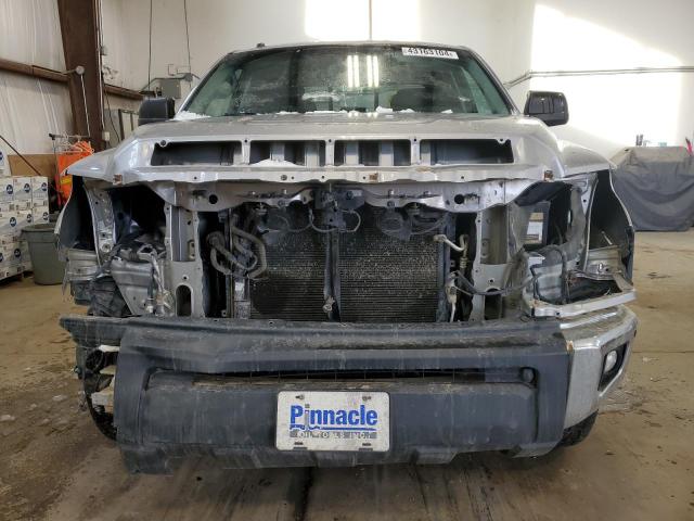 5TFUY5F13FX418799 - 2015 TOYOTA TUNDRA DOUBLE CAB SR/SR5 SILVER photo 5