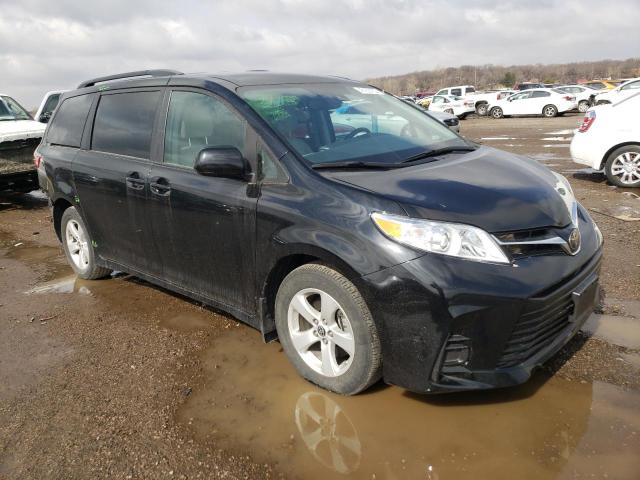 5TDKZ3DC4LS076097 - 2020 TOYOTA SIENNA LE BLACK photo 4