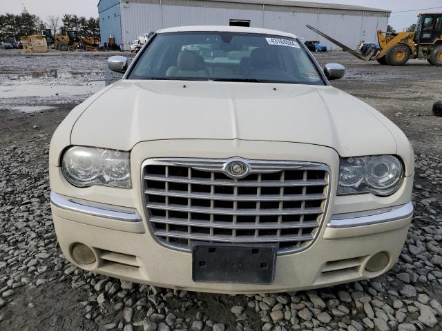 2C3KA63H97H876084 - 2007 CHRYSLER 300C CREAM photo 5