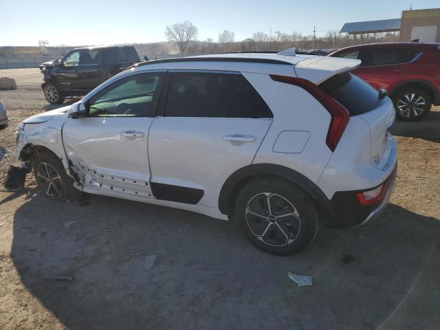 KNDCS3LF6P5101694 - 2023 KIA NIRO EX WHITE photo 2