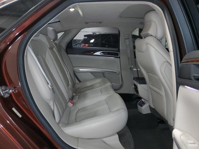 3LN6L2LU0GR620705 - 2016 LINCOLN MKZ HYBRID 棕色 照片 10