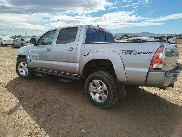 5TFJU4GN2FX072125 - 2015 TOYOTA TACOMA DOUBLE CAB PRERUNNER SILVER photo 2