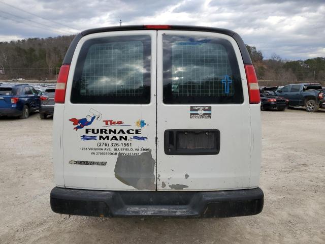 1GCGG25V371104710 - 2007 CHEVROLET EXPRESS G2 WHITE photo 6