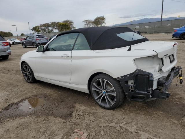 WBA2K1C50JVB64515 - 2018 BMW 230XI WHITE photo 2