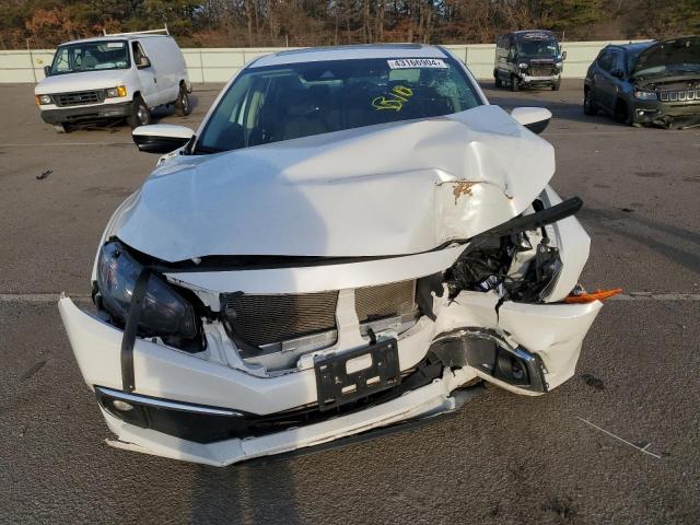 19XFC1F70ME201096 - 2021 HONDA CIVIC EXL WHITE photo 5