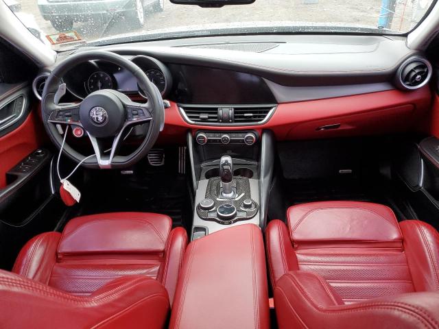 ZARFAEEN0J7570863 - 2018 ALFA ROMEO GIULIA TI Q4 GRAY photo 8