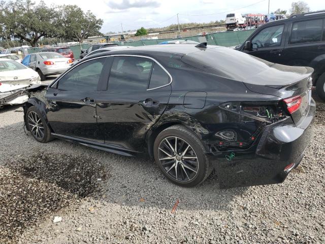 4T1G11AK6PU775127 - 2023 TOYOTA CAMRY SE NIGHT SHADE BLACK photo 2