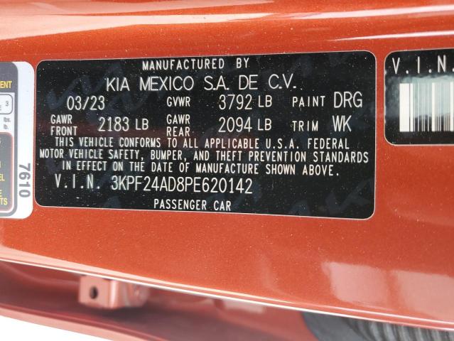 3KPF24AD8PE620142 - 2023 KIA FORTE LX ORANGE photo 13