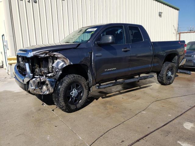 5TFUW5F13GX569701 - 2016 TOYOTA TUNDRA DOUBLE CAB SR/SR5 GRAY photo 1