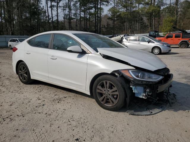 5NPD84LF6JH228347 - 2018 HYUNDAI ELANTRA SEL WHITE photo 4