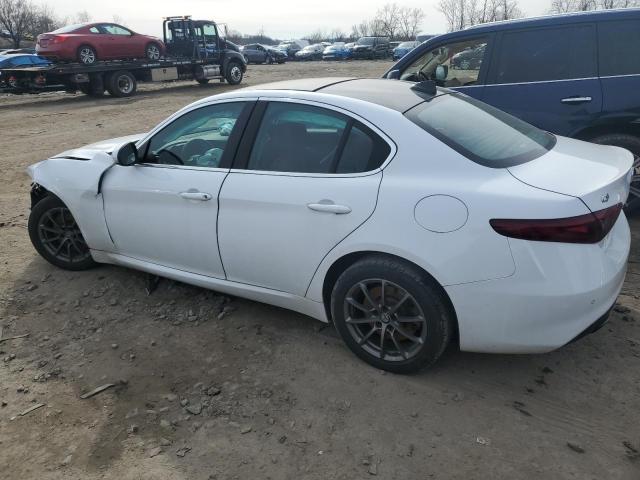 ZARFAEDN2J7576679 - 2018 ALFA ROMEO GIULIA Q4 白色 照片 2