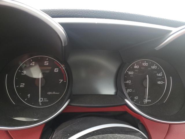 ZARFAEDN2J7576679 - 2018 ALFA ROMEO GIULIA Q4 白色 照片 9