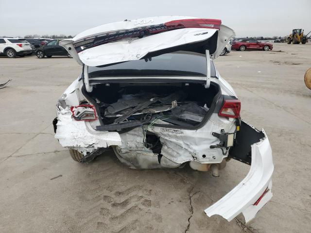 5XXG64J25NG165357 - 2022 KIA K5 GT LINE WHITE photo 6