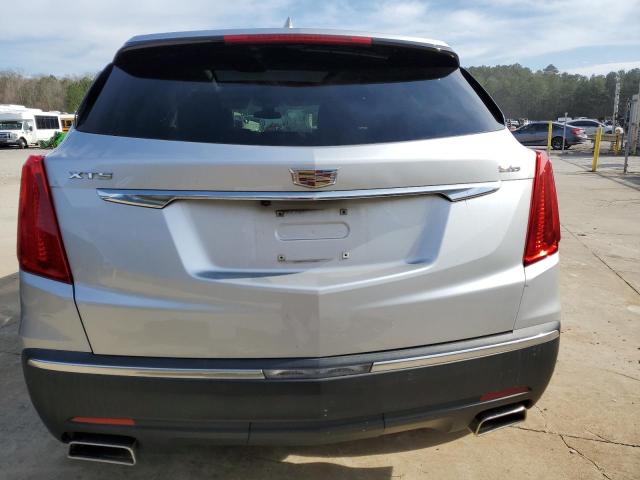 1GYKNBRS4HZ249008 - 2017 CADILLAC XT5 LUXURY SILVER photo 6