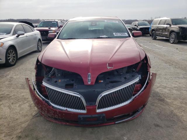 1LNHL9DK8DG600560 - 2013 LINCOLN MKS RED photo 5