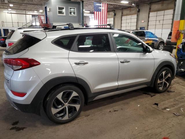 KM8J3CA29JU706323 - 2018 HYUNDAI TUCSON VALUE SILVER photo 3