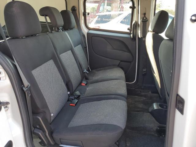 ZFBERFAT9F6A72902 - 2015 RAM PROMASTER WHITE photo 11