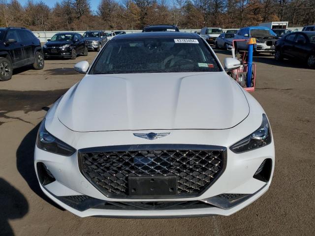 KMTG44LA2KU034677 - 2019 GENESIS G70 PRESTIGE WHITE photo 5