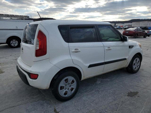 KNDJT2A51D7763952 - 2013 KIA SOUL WHITE photo 3