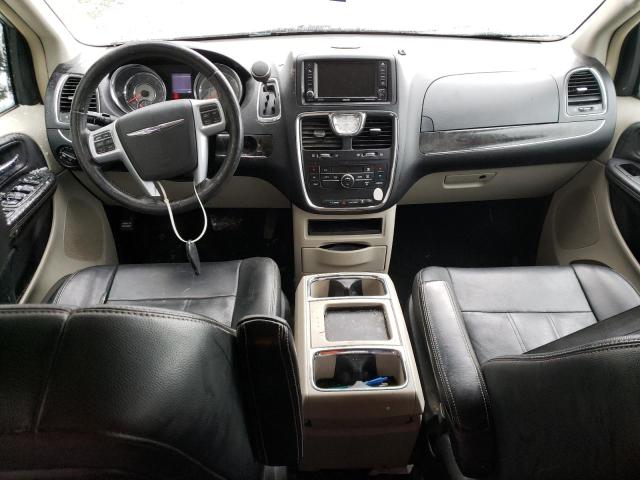 2C4RC1BG8DR696701 - 2013 CHRYSLER TOWN & COU TOURING 银色 照片 8