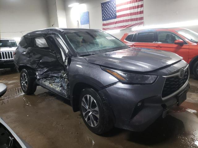 5TDGZRBH1NS185613 - 2022 TOYOTA HIGHLANDER XLE Մոխրագույն լուսանկար 4