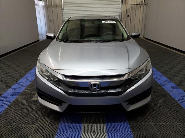 19XFC2F77JE039484 - 2018 HONDA CIVIC EX SILVER photo 5