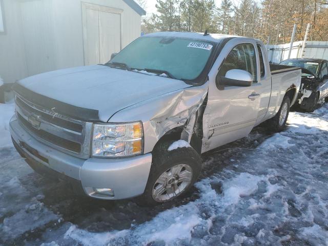 1GCRKTE33BZ224772 - 2011 CHEVROLET SILVERADO K1500 LTZ SILVER photo 1