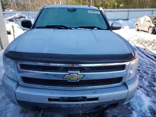 1GCRKTE33BZ224772 - 2011 CHEVROLET SILVERADO K1500 LTZ SILVER photo 5