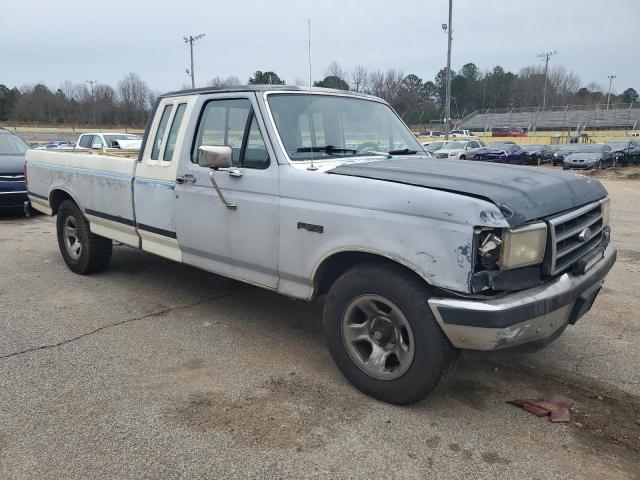 1FTEX15N5LKA78925 - 1990 FORD F150 WHITE photo 4