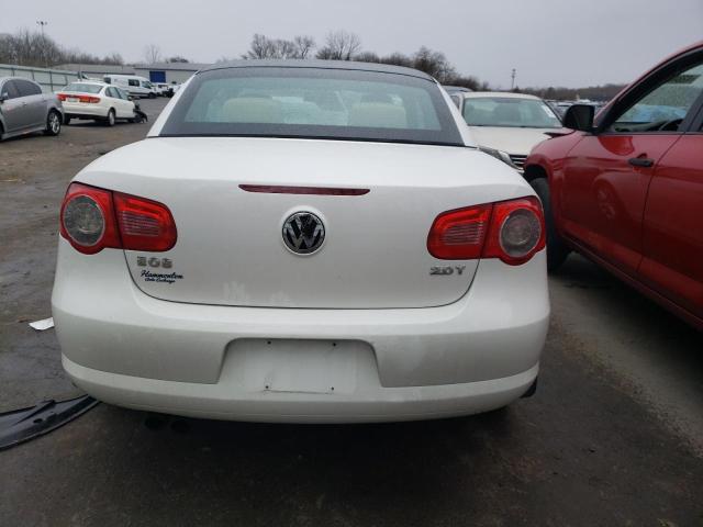 WVWBA71F68V022357 - 2008 VOLKSWAGEN EOS TURBO WHITE photo 6