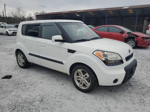 KNDJT2A26A7084292 - 2010 KIA SOUL + WHITE photo 4