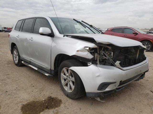 5TDZK3EH7BS039105 - 2011 TOYOTA HIGHLANDER BASE SILVER photo 4