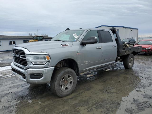 3C63R3HL0KG638743 - 2019 RAM 3500 BIG HORN SILVER photo 1