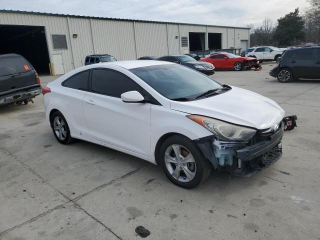 KMHDH6AE4DU012136 - 2013 HYUNDAI ELANTRA CO GS WHITE photo 4